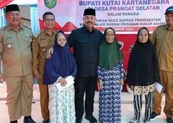 Bantuan Keuangan Khusus Desa  Membiayai Pembangunan Desa Program Bupati dan Wakil Bupati Kabupaten Kutai Kartanegara