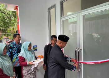Bupati Kukar Edi Damansyah Resmikan Puskesmas Pembantu di Kelurahan Bukit Biru