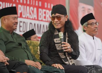 Pemkab Kukar Gelar Bukber dengan Masyarakat Hadirkan Gus Miftah