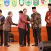 Bupati Kukar Terima Piagam Penghargaan dari Kementerian Pendidikan, Kebudayaan, Riset, dan Teknologi (Kemendikbud Ristek) RI.