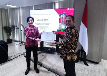 Raih Capaian Kinerja MCP Tertinggi Tahun 2023, Pemkot Samarinda Terima Penghargaan dari KPK
