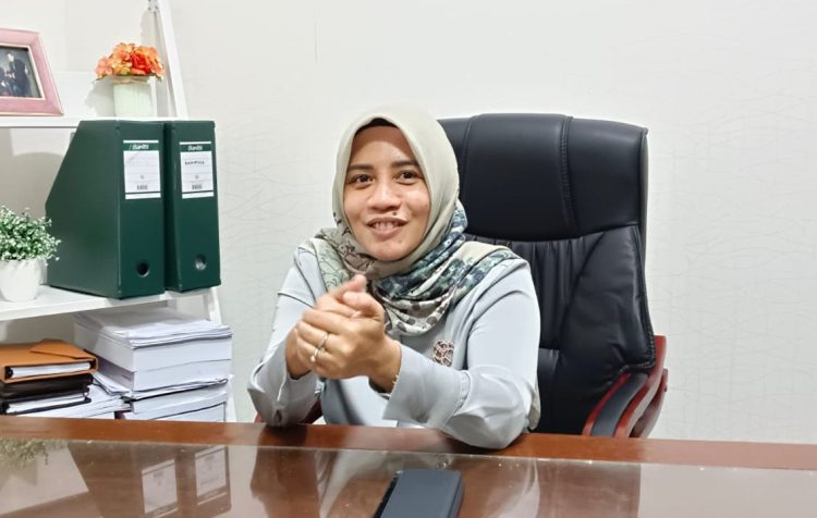 Pakaian Adat Sebagai Seragam Sekolah Didukung Penuh Damayanti