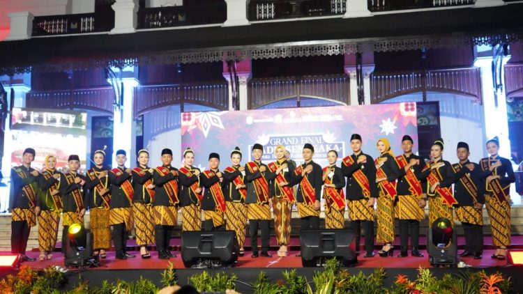 Disdikbud  Kukar  Gelar Event Grand Final Sadi dan Sengkaka Pemilihan Duta Budaya Kabupaten Kukar Tahun 2024