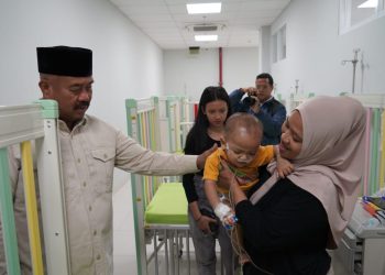 Bupati Kukar  Tinjau Gedung UGD Baru RSUD A. M. Parikesit Tenggarong.