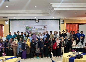 DKP3A dan PWI Gelar Sosialisasi Literasi Media untuk Penguatan Ketahanan Keluarga di Bontang