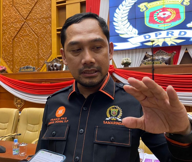 Abdul Rohim Dorong Prioritas Perbaikan Jalan di Samarinda