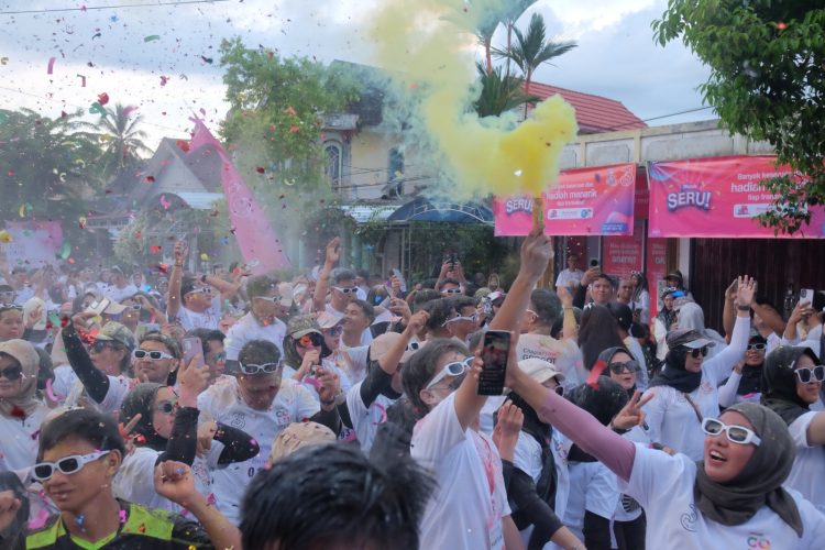 Hadir di Grogot Kalimantan Timur, Tri Berdayakan Masyarakat Lewat Program Program 3Kiosk Seru*