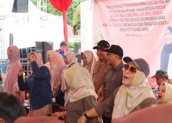 Camat Marangkayu : “Seluruh Kades di Kecamatan Marangkayu Harus Pantau dan Dampingi Pembangunan Desa”