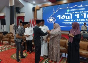 Bupati Kukar Pererat Kebersamaan Lewat Open House Idulfitri