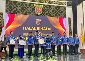 Silaturahmi Menjadi Kekuatan Bersama Pada Acara Halal Bihalal Pemkot Samarinda dan Penganugrahan Award Tahun 2025 ASN dan NON  ASN