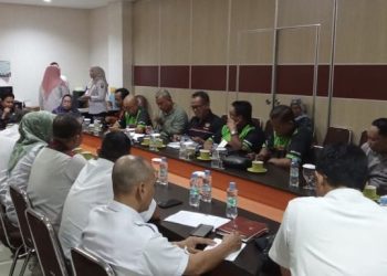 Anggota DPRD Samarinda Gelar Rapat dengar Pendapat  Revisi Peraturan Daerah no 14 tahun 2014 Tentang Penyelenggaraan Ketenagakerjaan.
