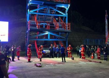 Lomba Ketangkasan Redkar Kukar: Uji Kesiapan Relawan Pemadam Menghadapi Bencana