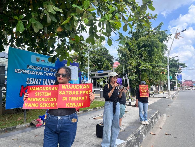 Peringati Hari Buruh   PERNYATAAN SIKAP PEREMPUAN MAHARDHIKA SAMARINDA